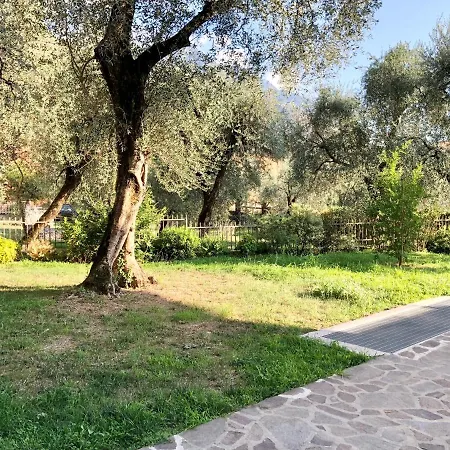 View Sottodossi * Malcesine