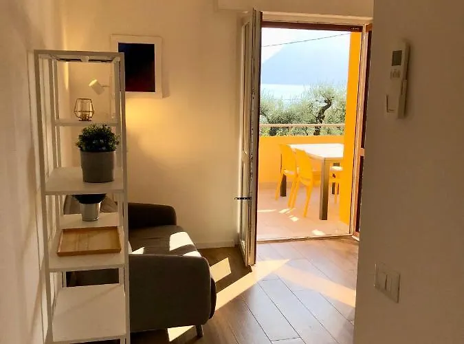 View Sottodossi * Malcesine